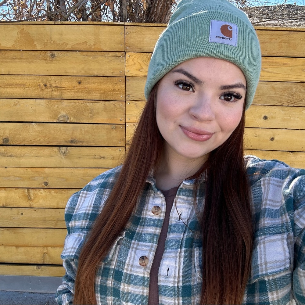 Meet your Posher, Destinie